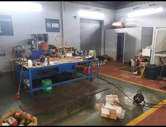 BUSINESS FOR SALE IN HENLEY-ON-KLIP